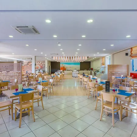 Kipriotis Hippocrates (adults Only)